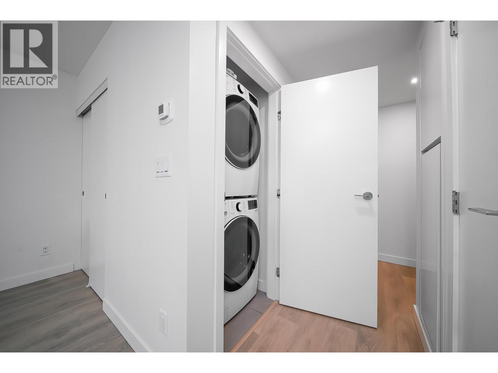 1305 308 Alderson Avenue, Coquitlam, British Columbia  V3K 0J2 - Photo 6 - R3046573