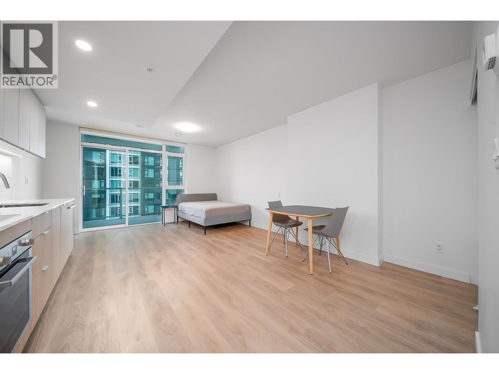 1305 308 Alderson Avenue, Coquitlam, British Columbia  V3K 0J2 - Photo 7 - R3046573