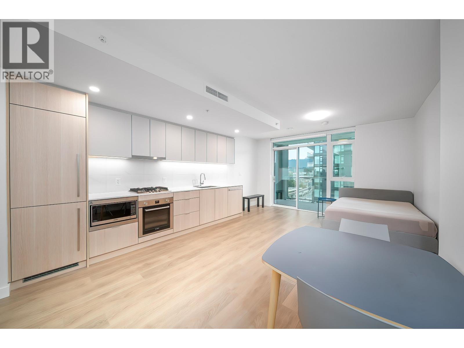 1305 308 Alderson Avenue, Coquitlam, British Columbia  V3K 0J2 - Photo 9 - R3046573