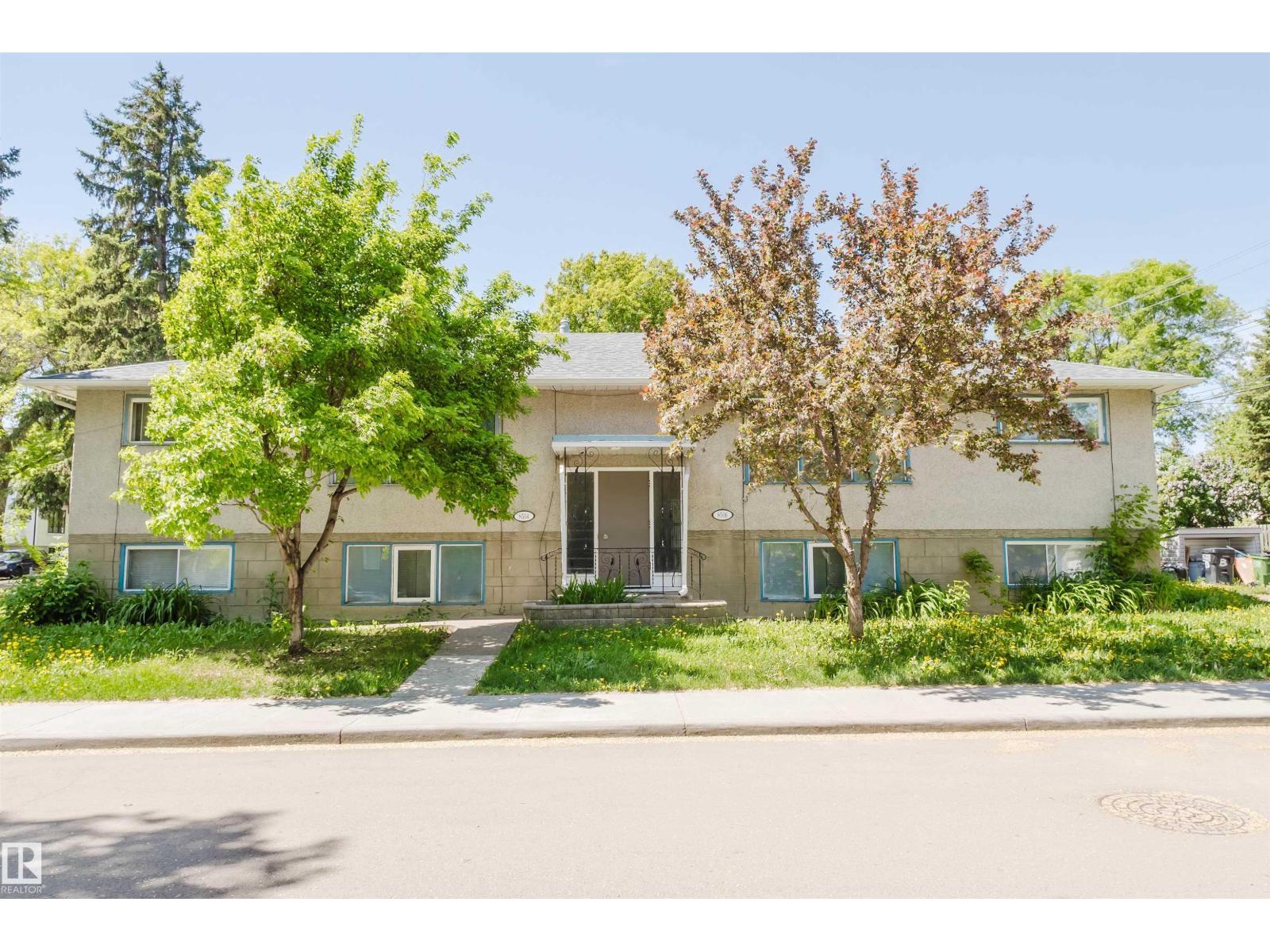 8504 98 St Nw, Edmonton, Alberta  T6E 3M3 - Photo 1 - E4457140