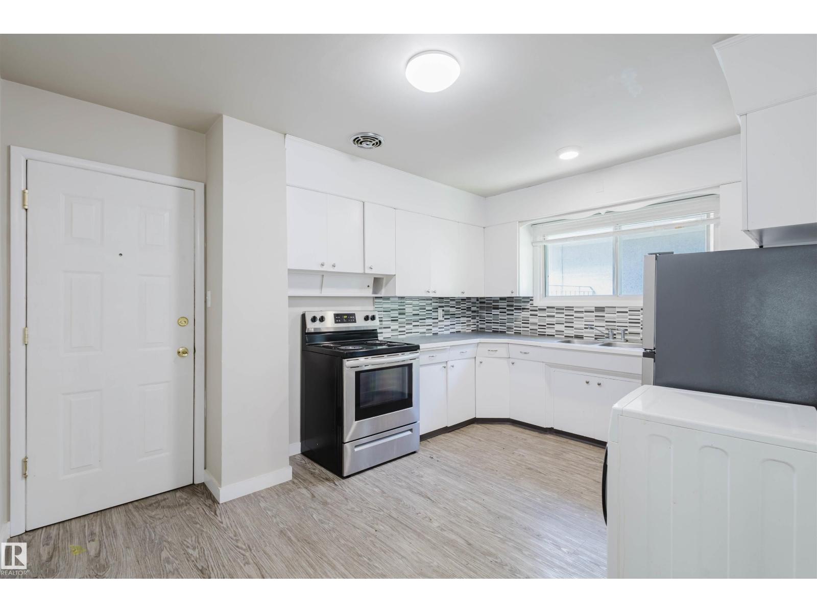 8504 98 St Nw, Edmonton, Alberta  T6E 3M3 - Photo 10 - E4457140
