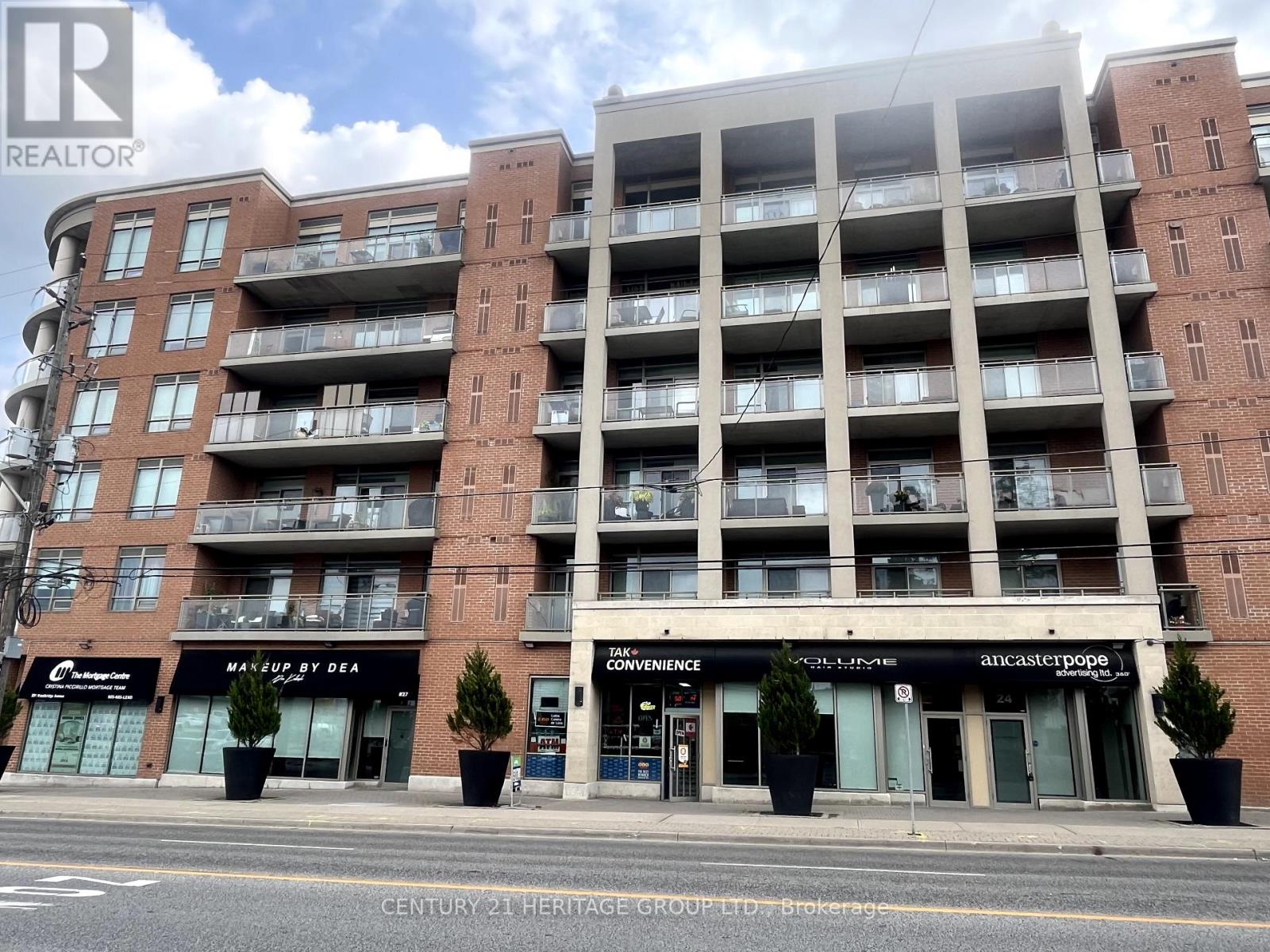 26 - 281 Woodbridge Avenue, Vaughan (West Woodbridge), Ontario  L4L 0C6 - Photo 1 - N12396046