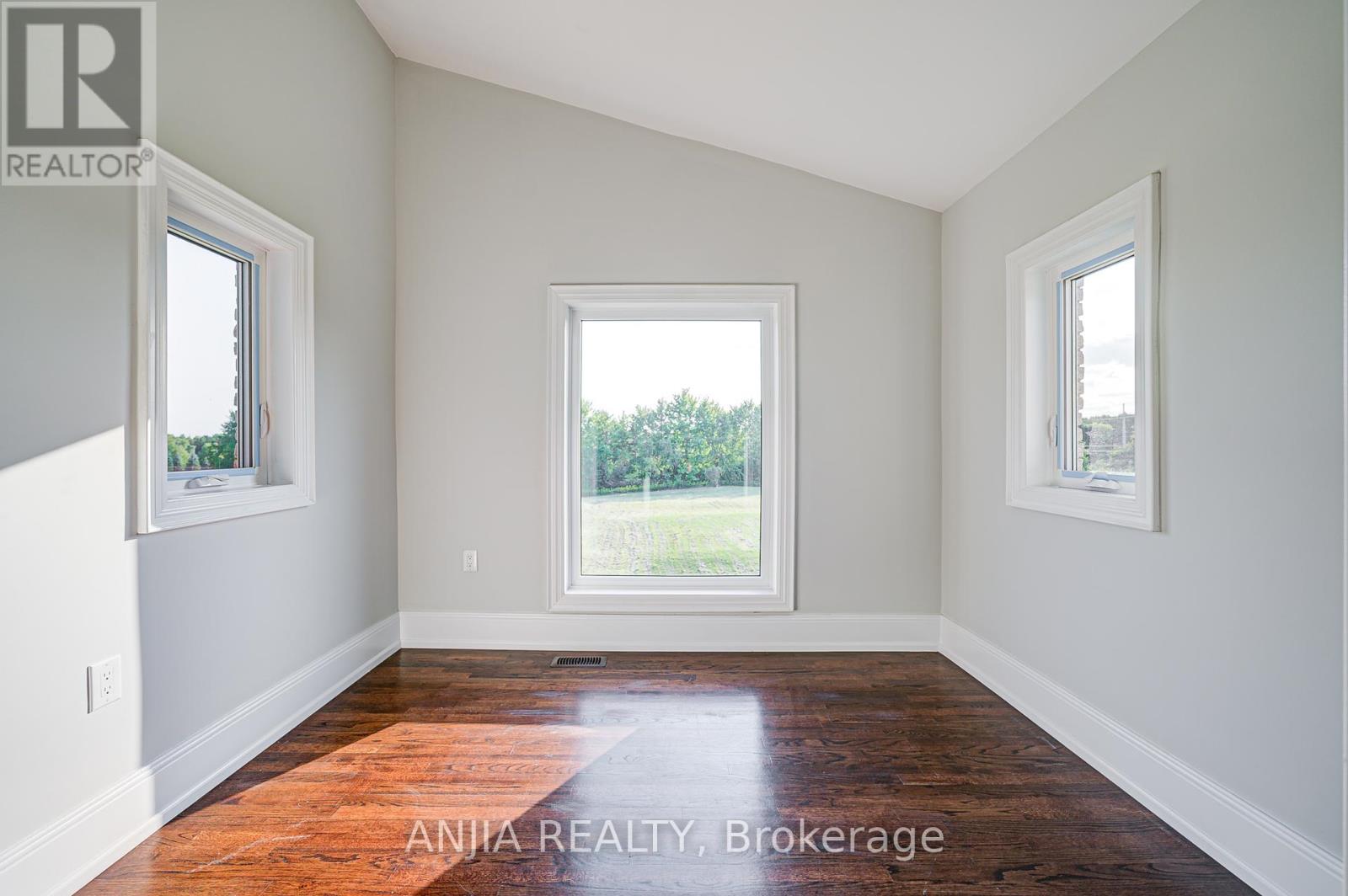 44 Bellini Avenue, Brampton (Toronto Gore Rural Estate), Ontario  L6P 0E2 - Photo 18 - W12396056