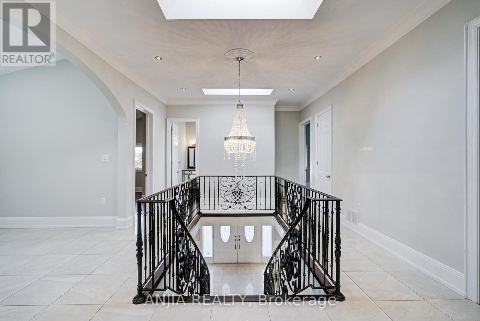 44 Bellini Avenue, Brampton (Toronto Gore Rural Estate), Ontario  L6P 0E2 - Photo 28 - W12396056