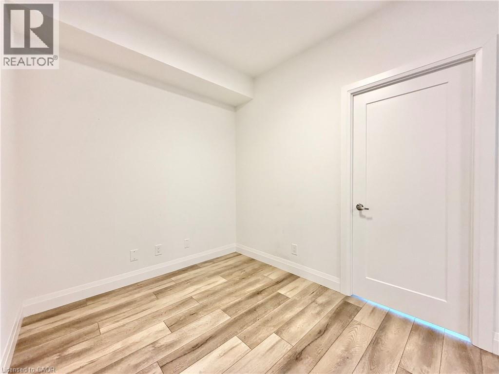 500 Brock Avenue Unit# 404, Burlington, Ontario  L7S 0A5 - Photo 16 - 40768653
