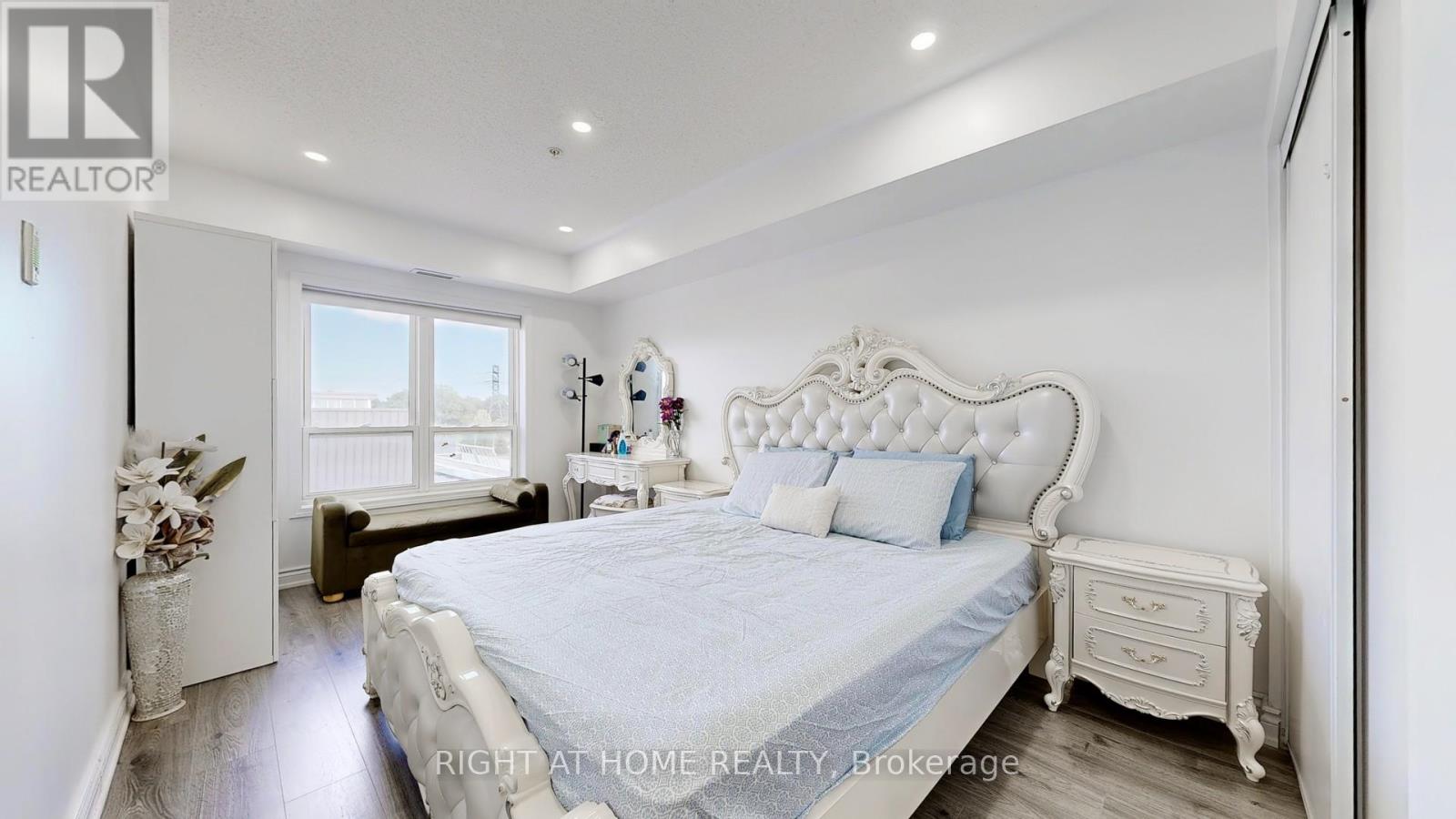325 - 10 Mendelssohn Street, Toronto, Ontario  M1L 0G7 - Photo 16 - E12396064