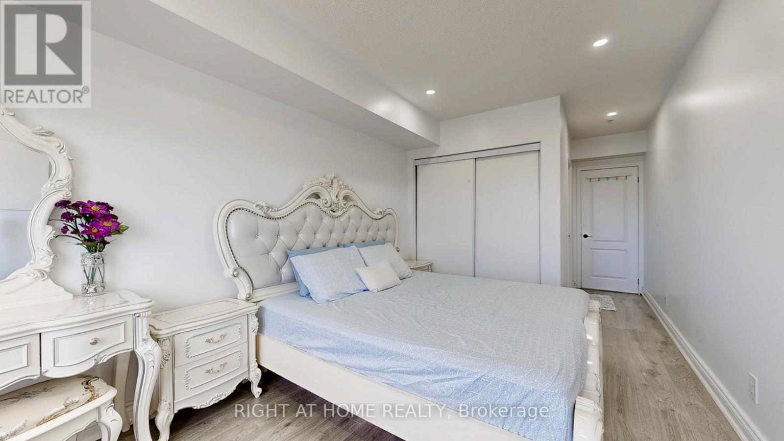 325 - 10 Mendelssohn Street, Toronto, Ontario  M1L 0G7 - Photo 18 - E12396064