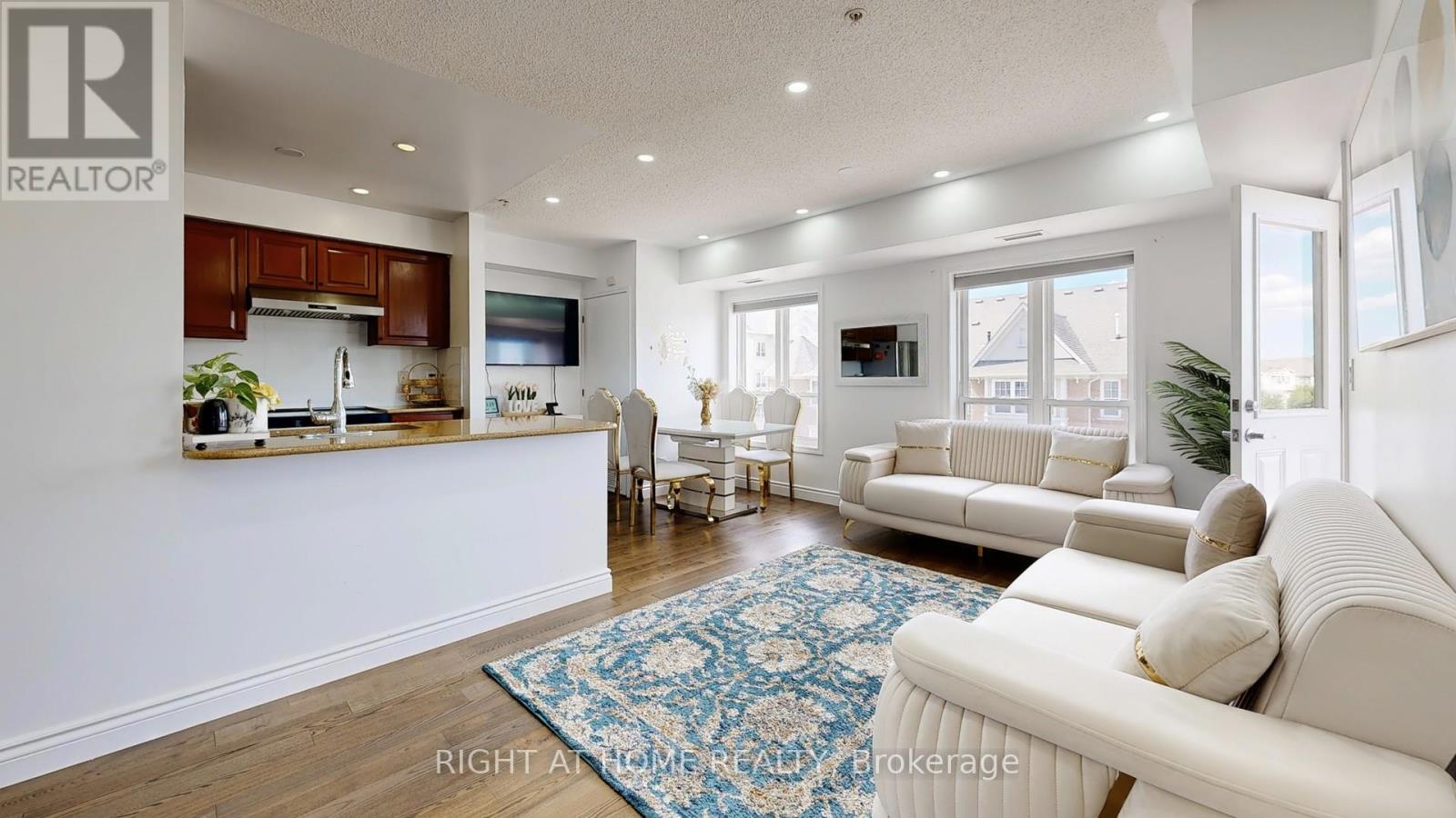 325 - 10 Mendelssohn Street, Toronto, Ontario  M1L 0G7 - Photo 8 - E12396064