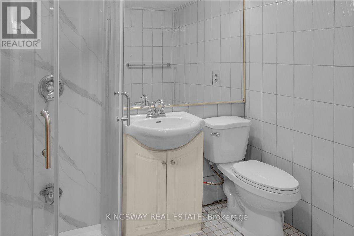 26 Cynthia Crescent, Richmond Hill, Ontario  L4E 2P8 - Photo 33 - N12396065