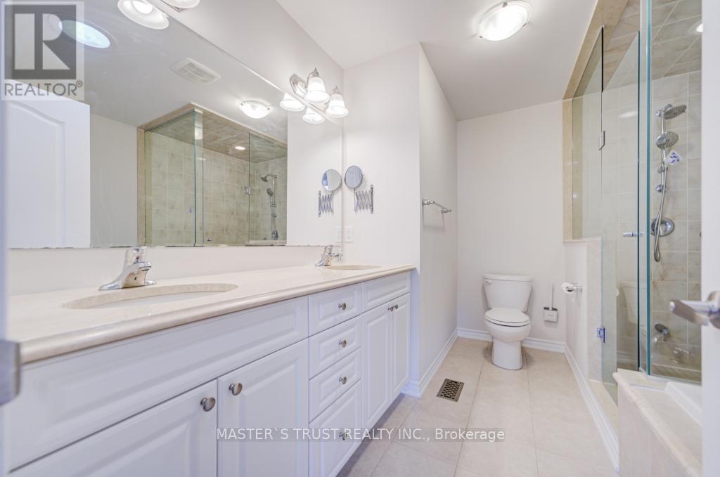 49 Clifford Dalton Drive, Aurora, Ontario  L4G 0T5 - Photo 32 - N12396082