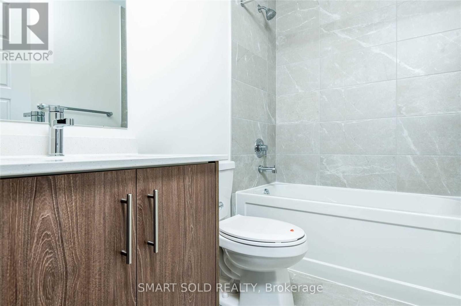 73 Greer Street, Barrie, Ontario  L9J 0R5 - Photo 24 - S12396104
