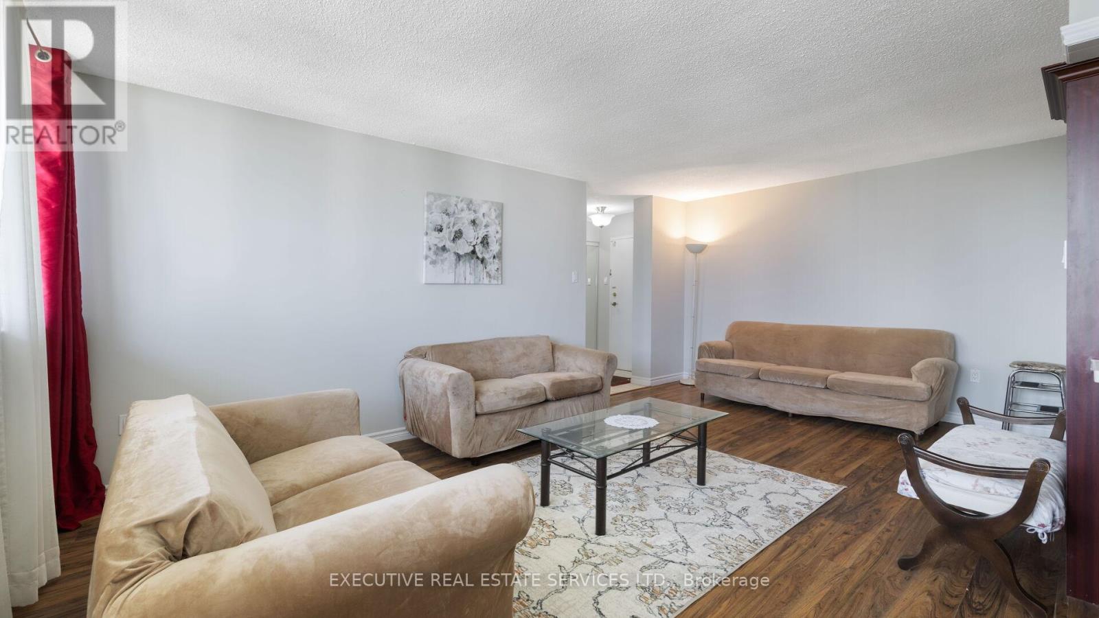 2002 - 3590 Kaneff Crescent, Mississauga, Ontario  L5A 3X3 - Photo 9 - W12396074