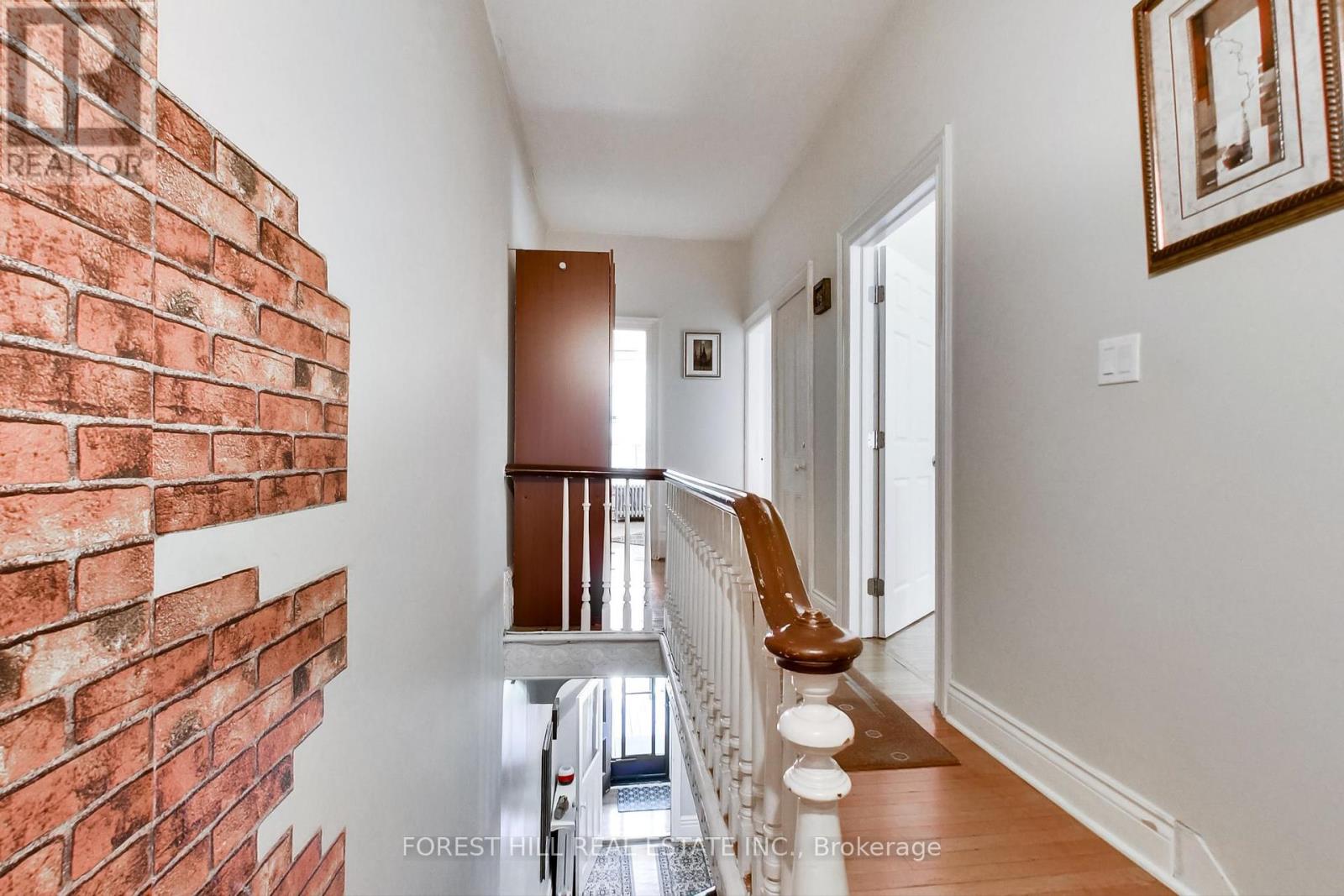 23 Lansdowne Avenue, Toronto, Ontario  M6K 2V7 - Photo 13 - W12396079