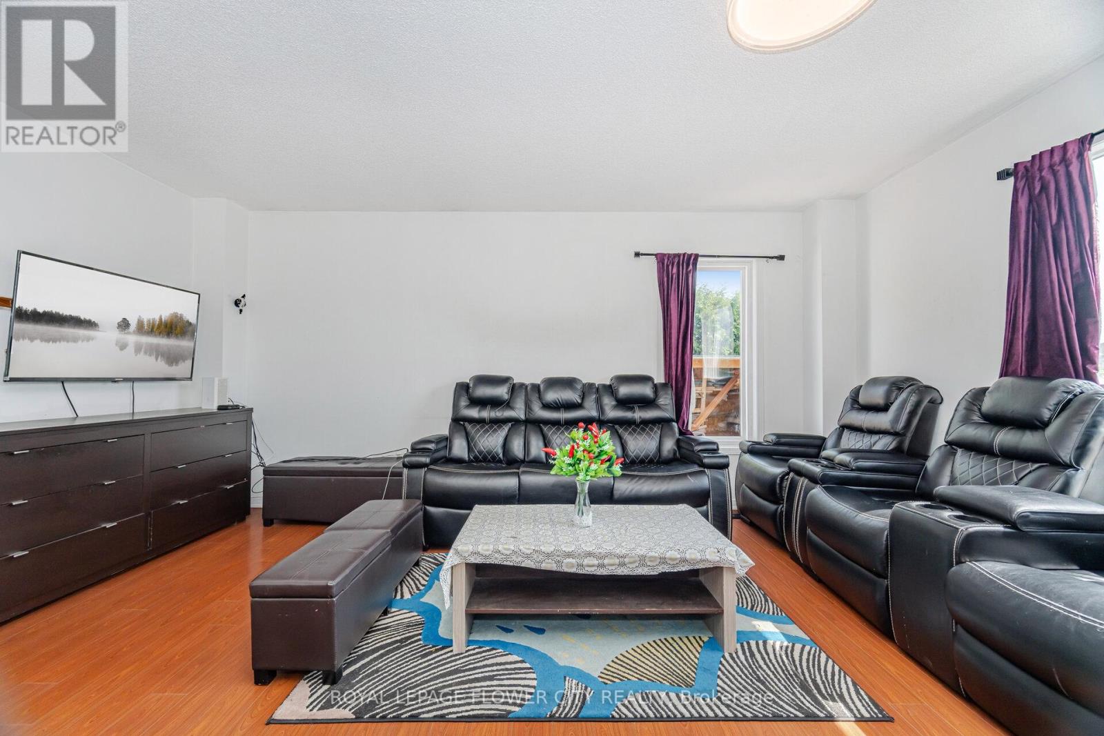 131 Millstone Drive, Brampton, Ontario  L6Y 4P4 - Photo 11 - W12396084