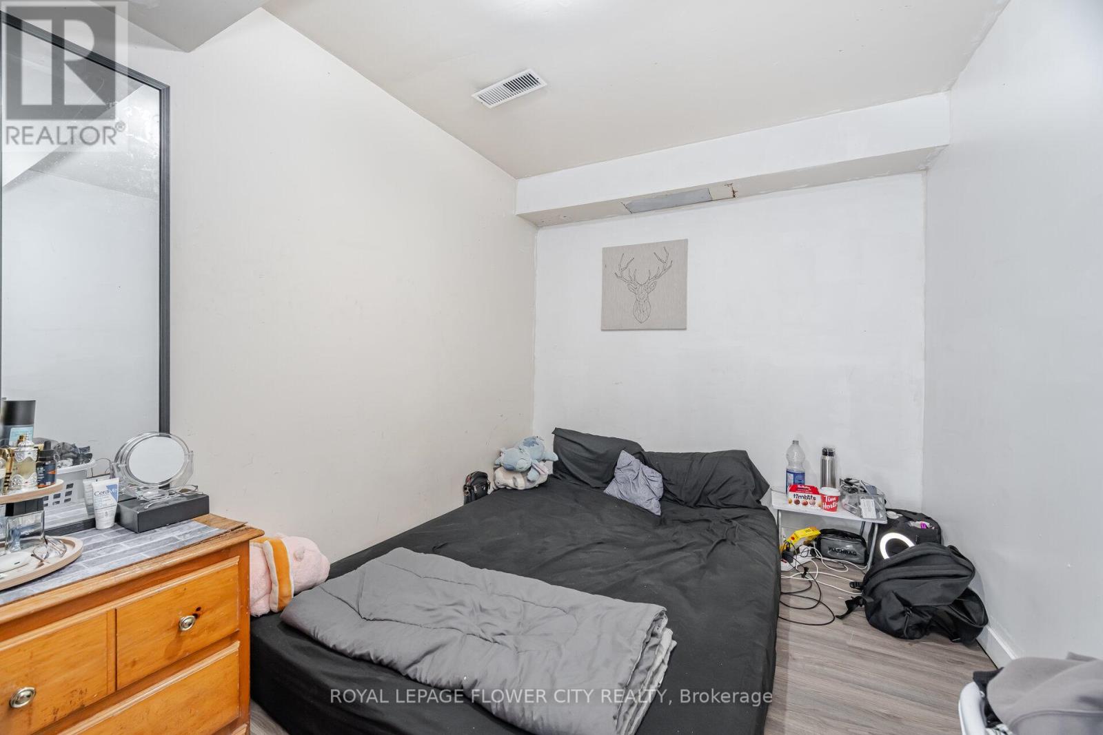 131 Millstone Drive, Brampton, Ontario  L6Y 4P4 - Photo 37 - W12396084