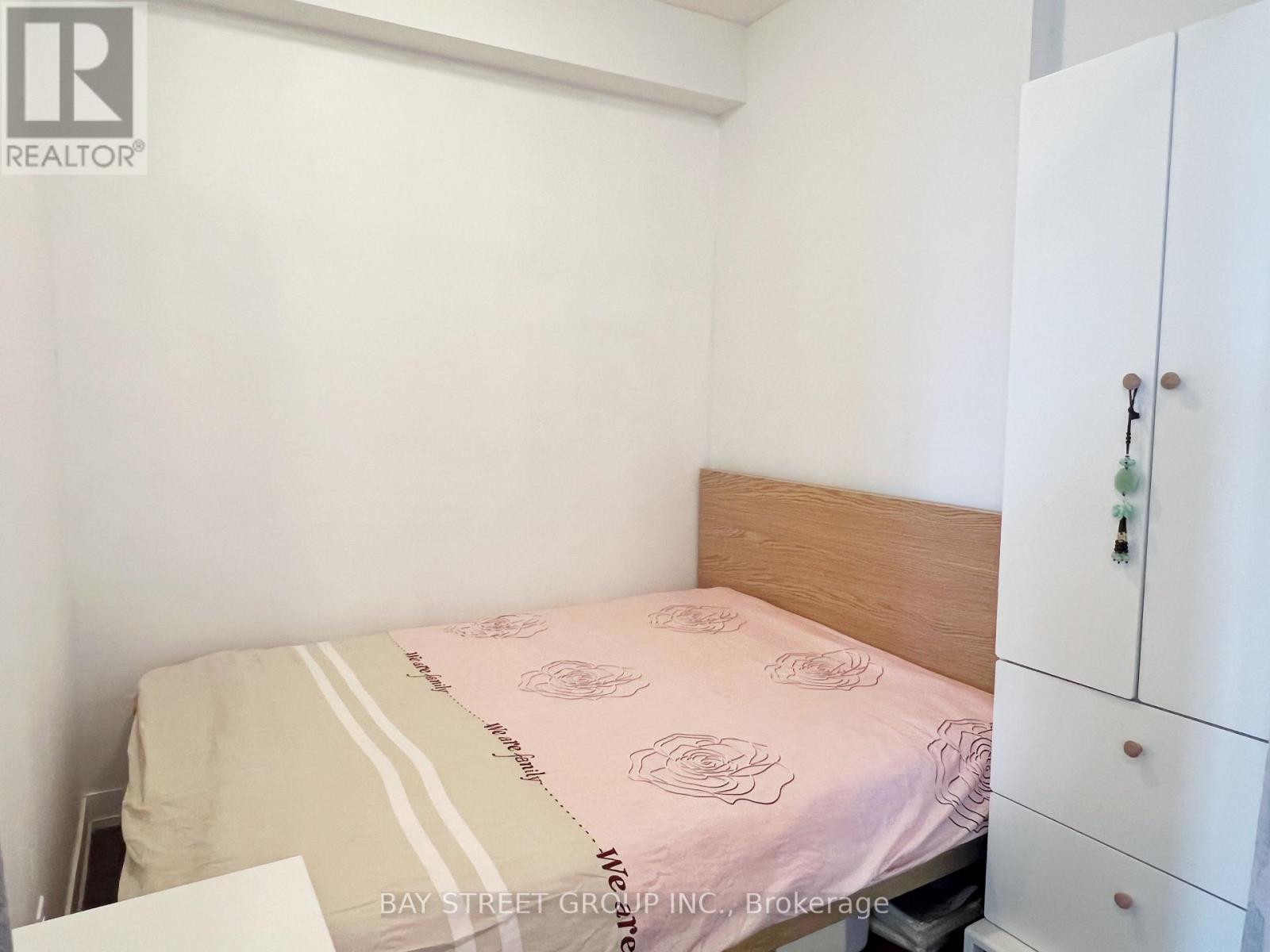 409 - 840 Queens Plate Drive, Toronto, Ontario  M9W 0W7 - Photo 7 - W12396091