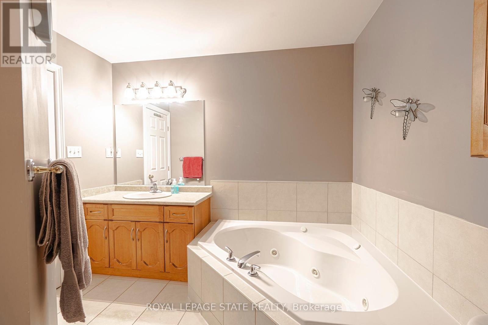 3209 Regional Rd 56, Hamilton, Ontario  L0R 1C0 - Photo 32 - X12396102