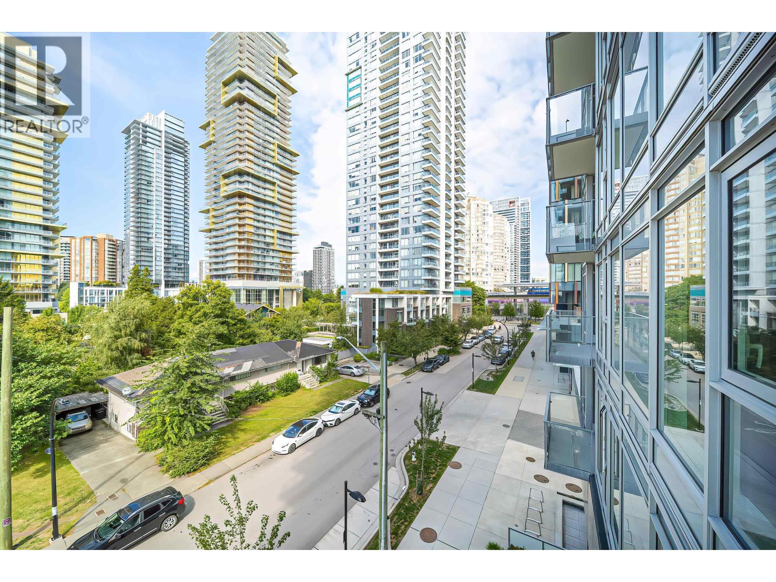 404 6398 Silver Avenue, Burnaby, British Columbia  V5H 0K7 - Photo 14 - R3043901
