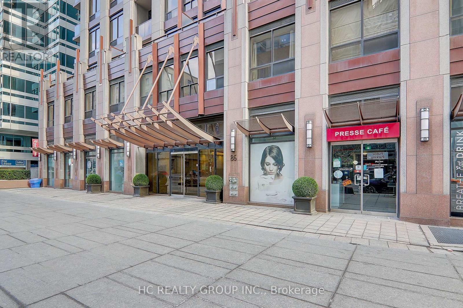412 - 85 Bloor Street E, Toronto, Ontario  M4W 3Y1 - Photo 3 - C12396125