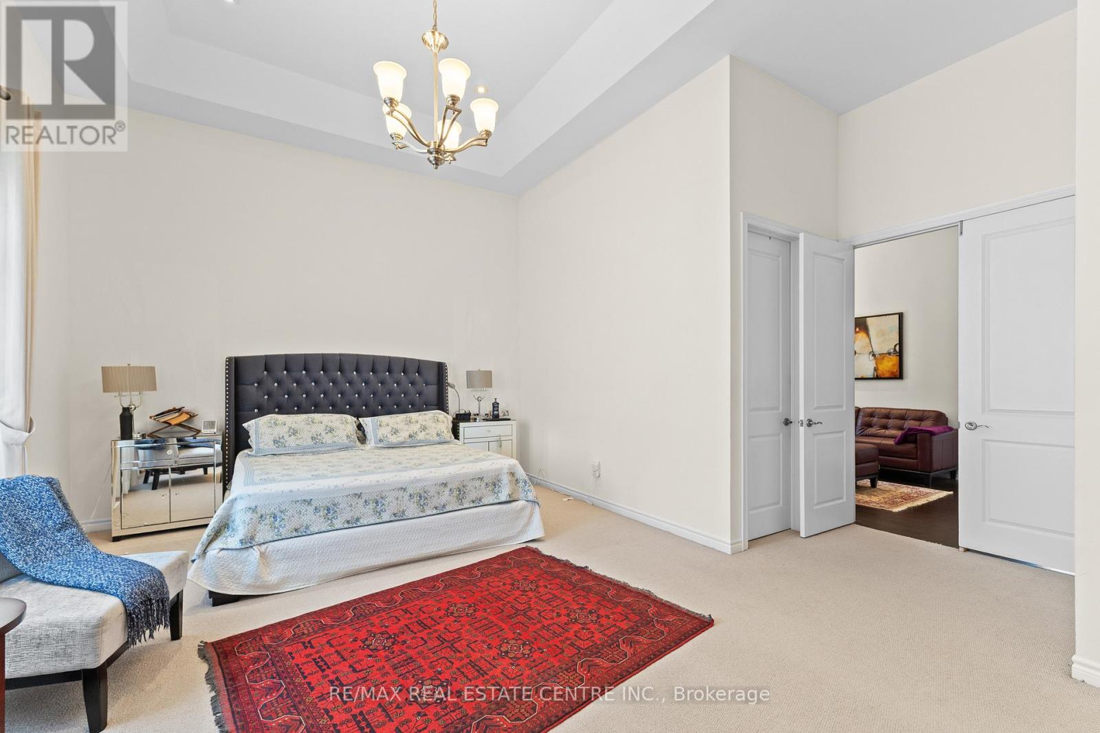 1 Astrantia Way, Brampton, Ontario  L6X 1P3 - Photo 19 - W12396112