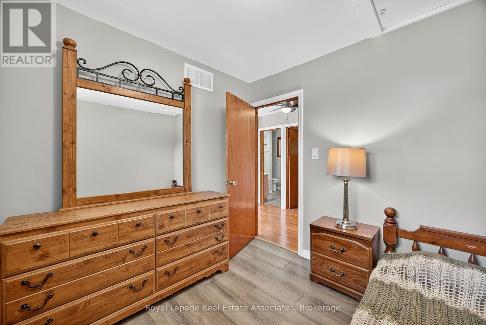 389 Falcon Road, Huntsville, Ontario  P1H 1N3 - Photo 19 - X12396120