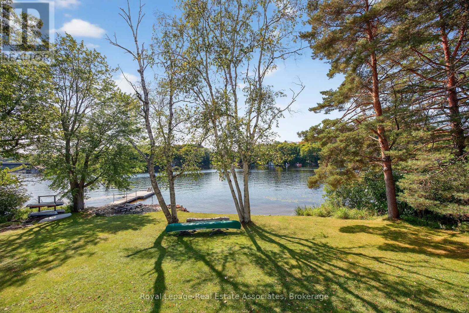 389 Falcon Road, Huntsville, Ontario  P1H 1N3 - Photo 38 - X12396120