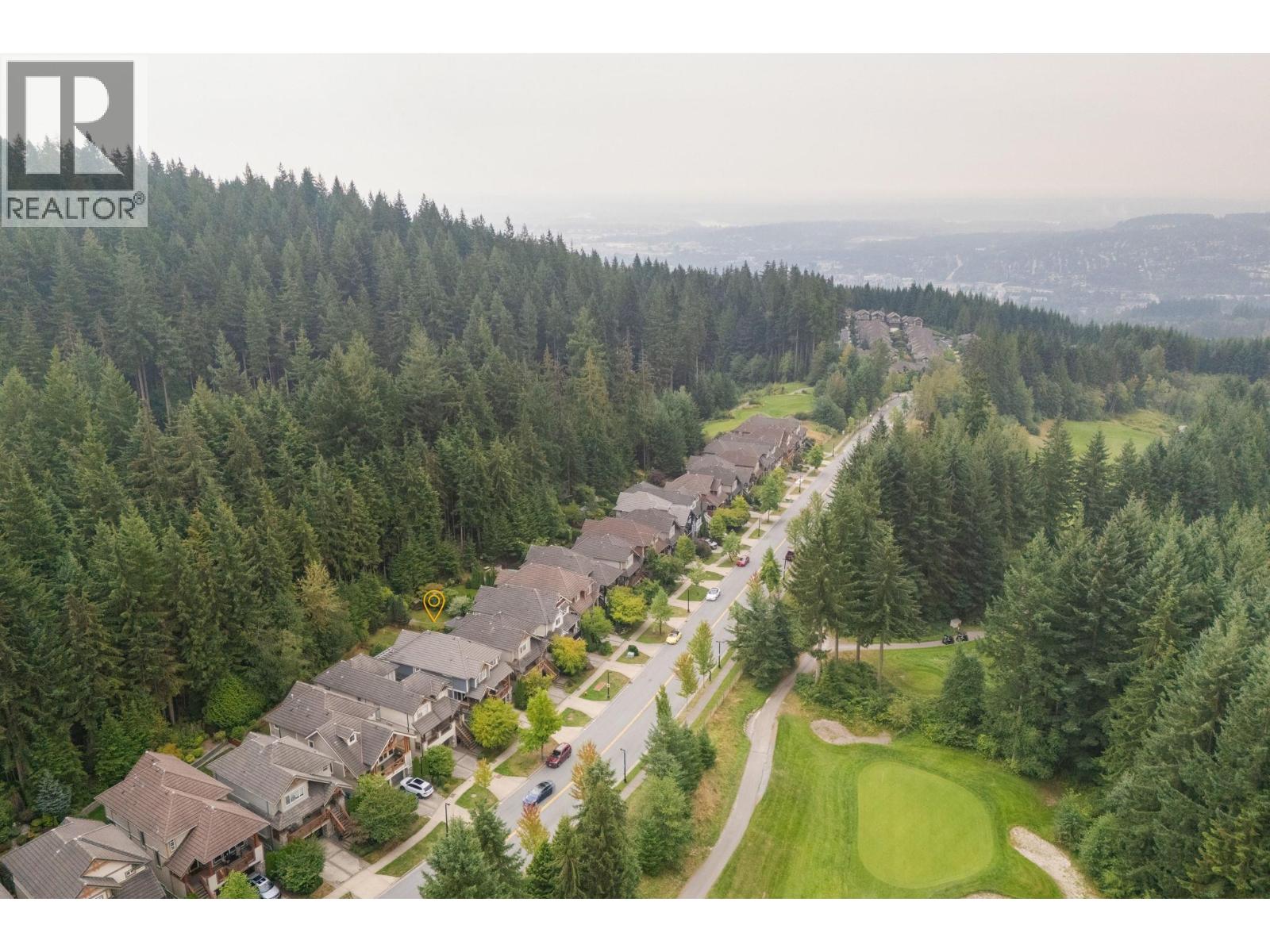 1855 Parkway Boulevard, Coquitlam, British Columbia  V3E 3L4 - Photo 2 - R3045540