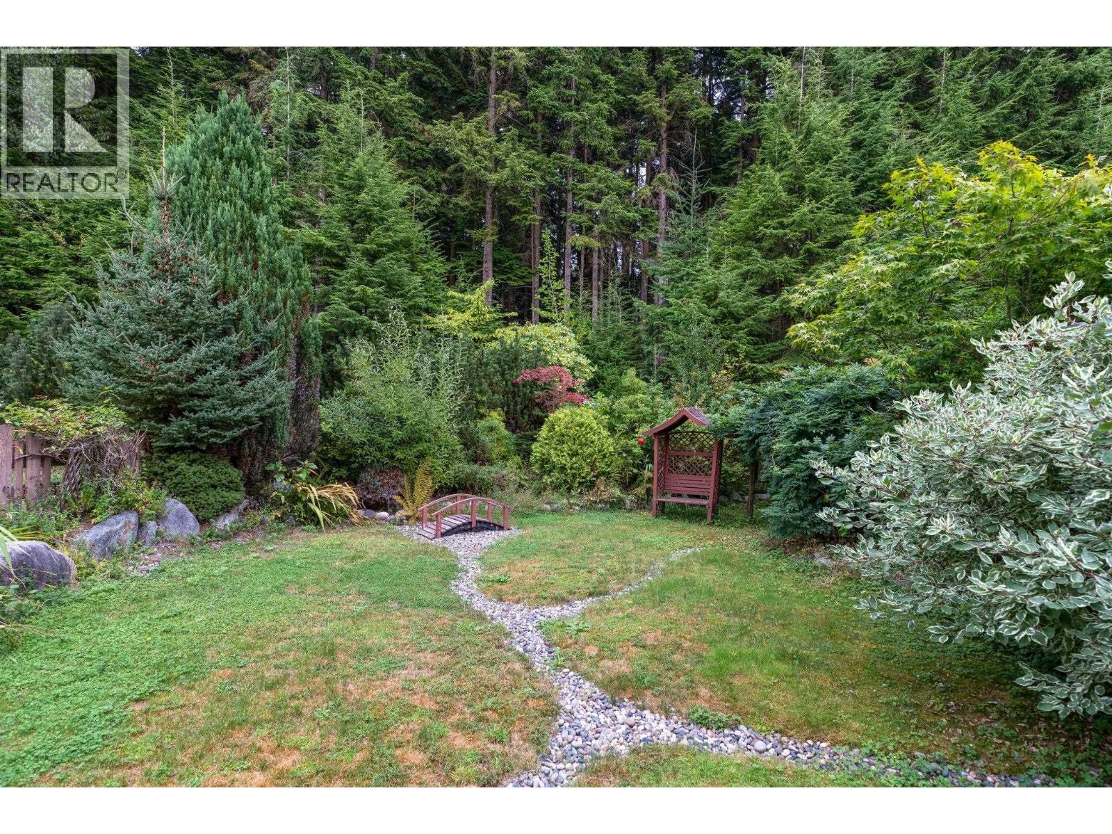 1855 Parkway Boulevard, Coquitlam, British Columbia  V3E 3L4 - Photo 36 - R3045540