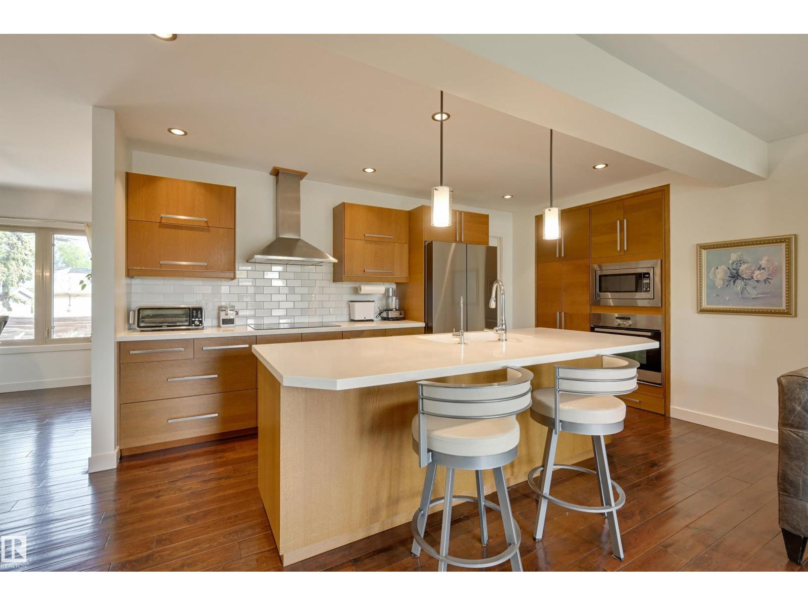 9715 143a St Nw, Edmonton, Alberta  T5N 2S8 - Photo 9 - E4457143