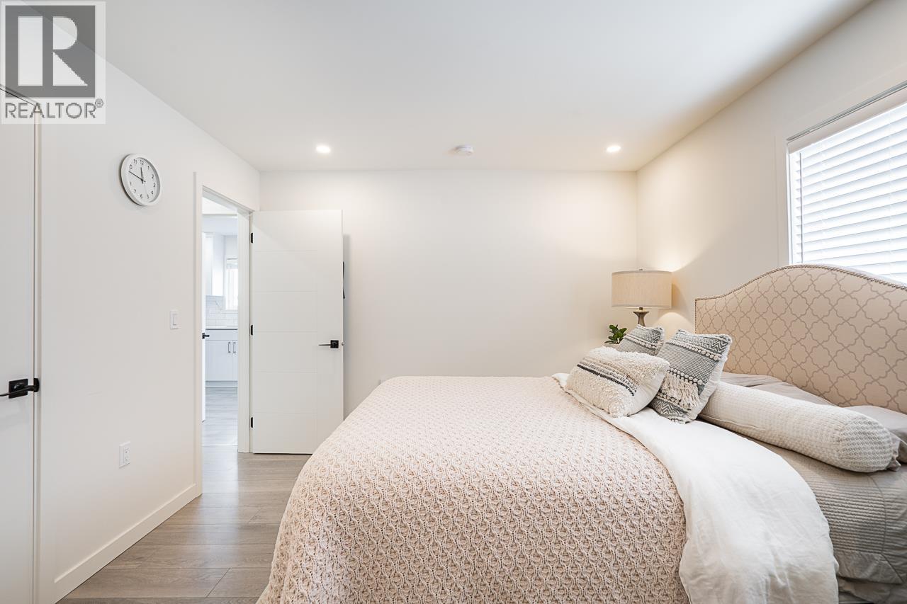 1712 E 34 Avenue, Vancouver, British Columbia  V5P 1A3 - Photo 12 - R3045319