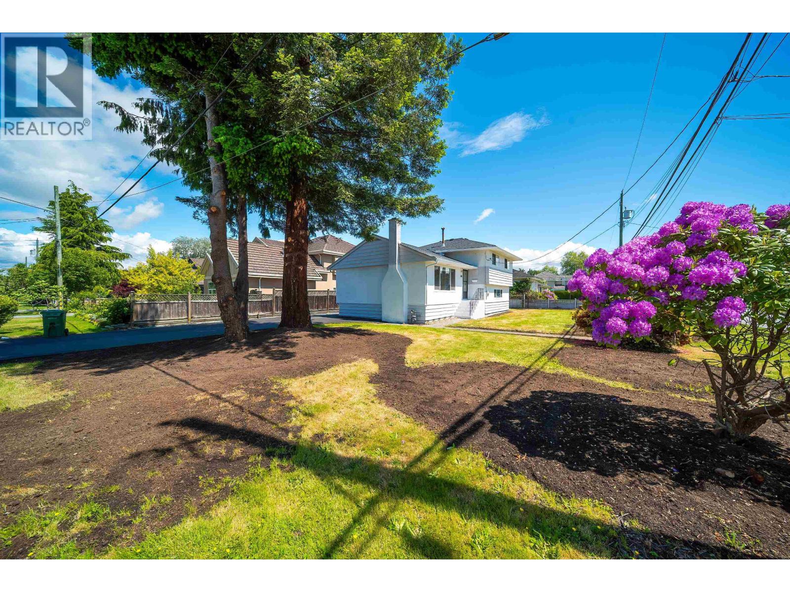 3871 YOUNGMORE ROAD, Richmond, British Columbia