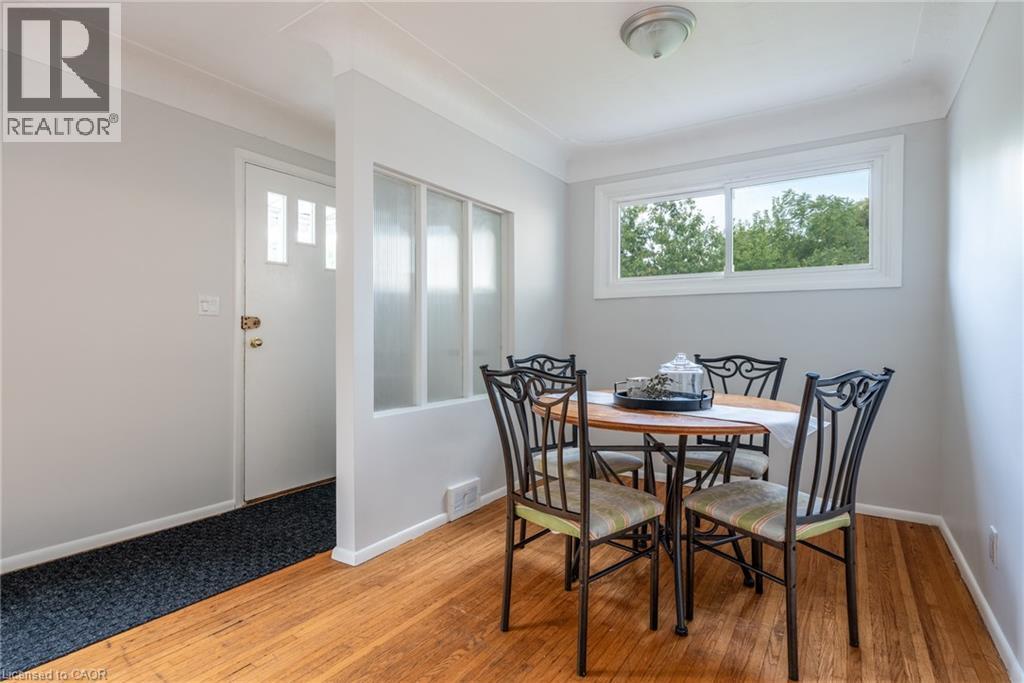 8 Beaucourt Place, Hamilton, Ontario  L8S 2P7 - Photo 4 - 40768673