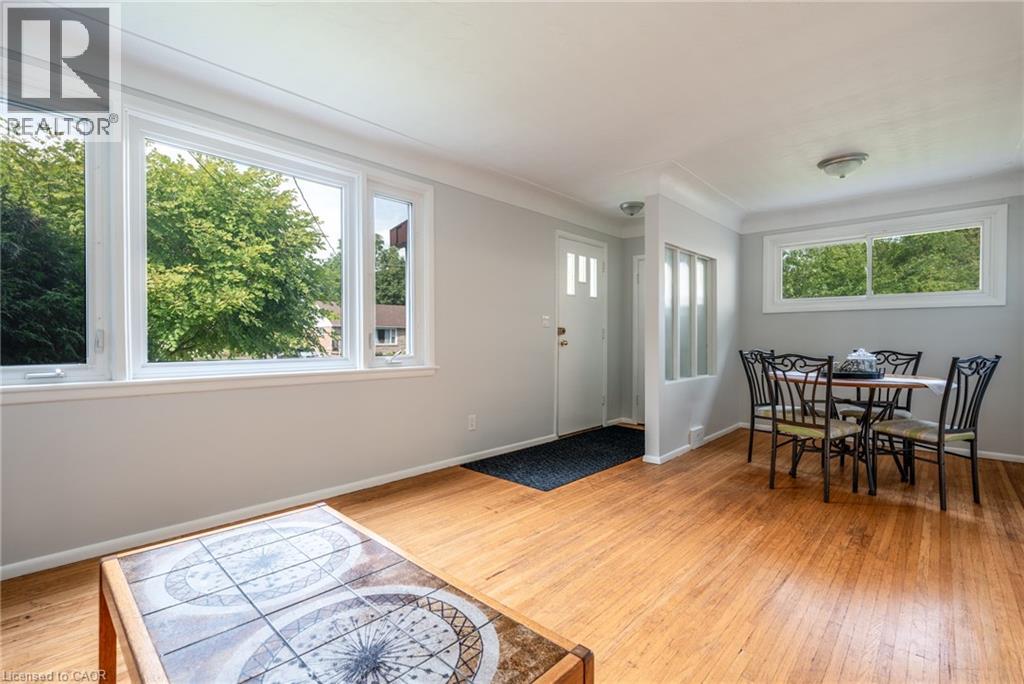 8 Beaucourt Place, Hamilton, Ontario  L8S 2P7 - Photo 5 - 40768673