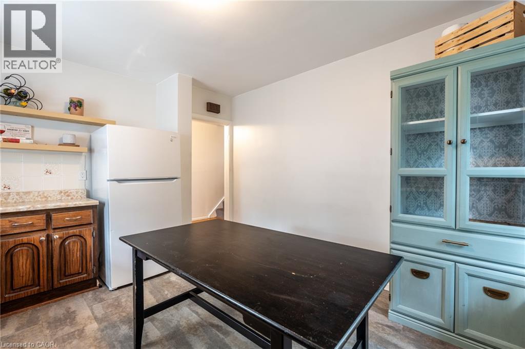 8 Beaucourt Place, Hamilton, Ontario  L8S 2P7 - Photo 9 - 40768673