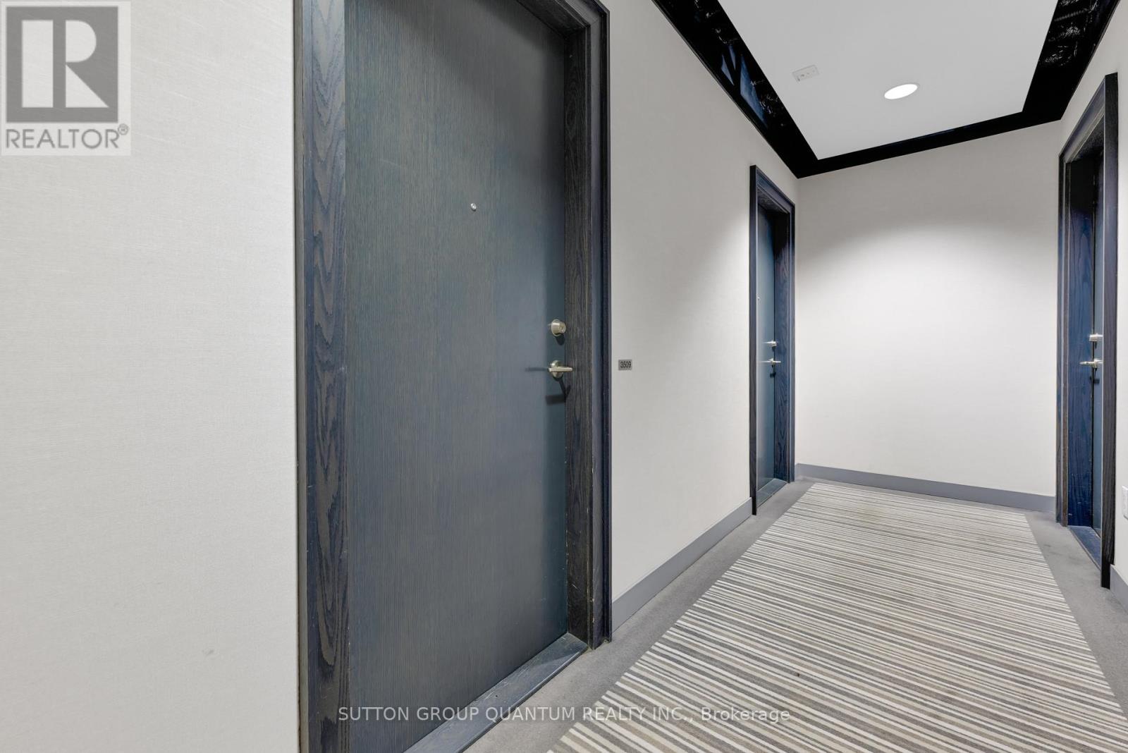 3509 - 105 The Queensway Avenue, Toronto, Ontario  M6S 5B5 - Photo 4 - W12353173