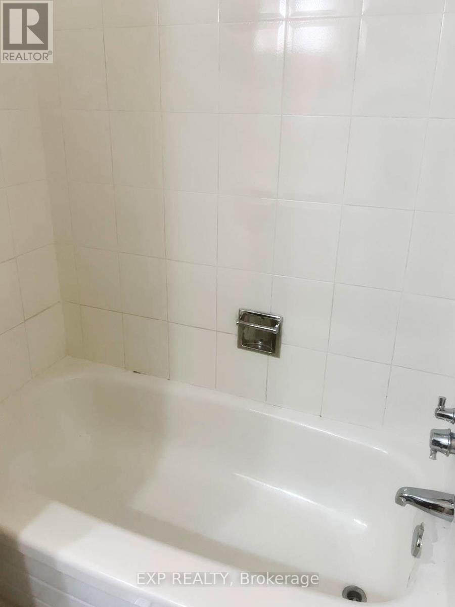 4140 Dundas Street W, Toronto, Ontario  M8X 1X3 - Photo 14 - W12391121