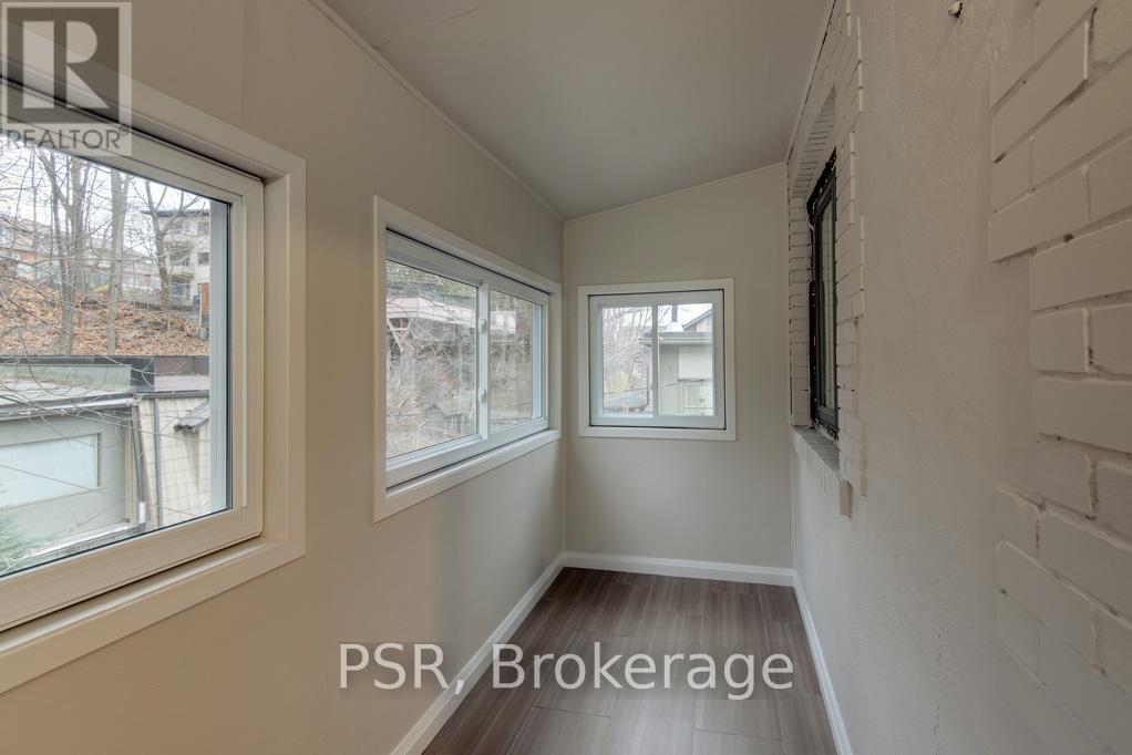 2nd Floor - 109 Neville Park Boulevard, Toronto, Ontario  M4E 3P7 - Photo 17 - E12395857