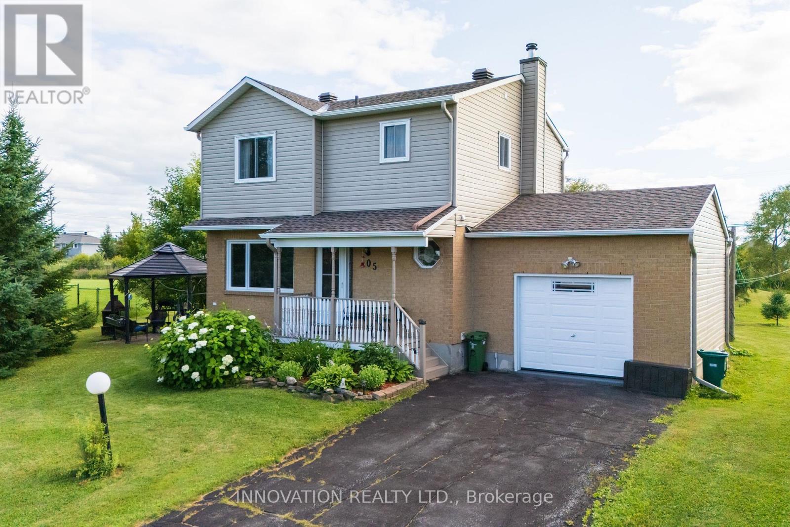 105 CRICKET CRESCENT, Ottawa, Ontario