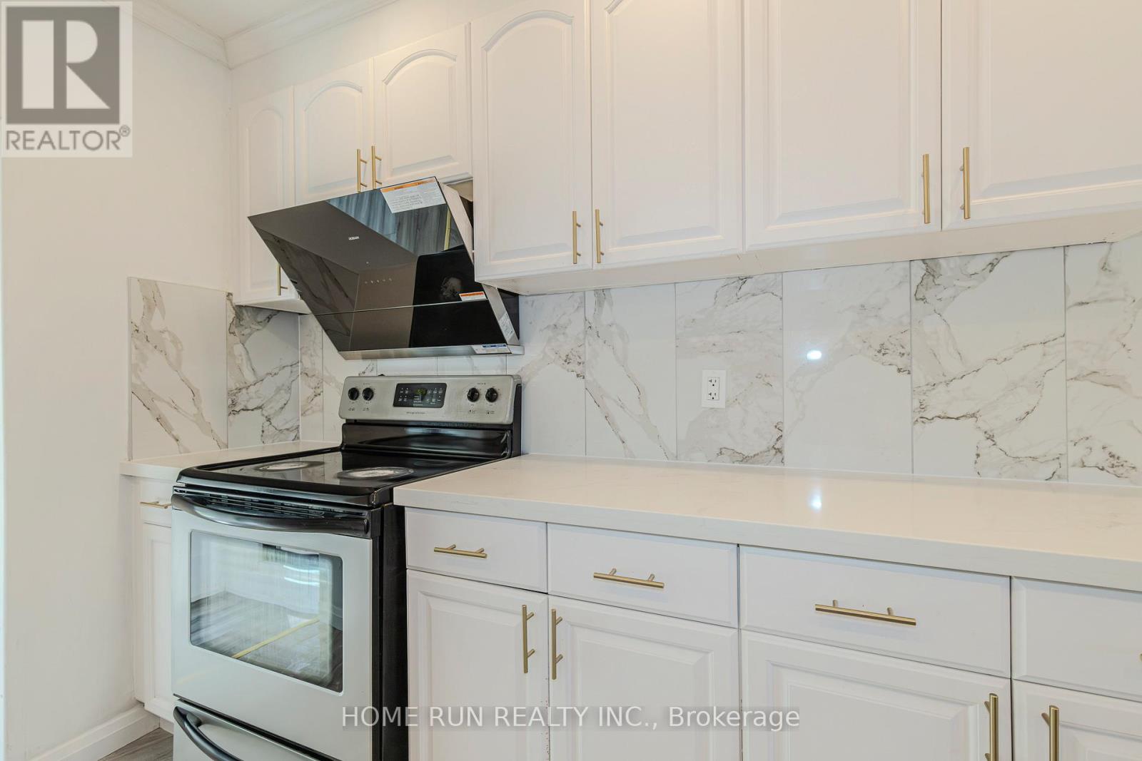 92 Meadowlands Drive W, Ottawa, Ontario  K2G 2R8 - Photo 20 - X12396202