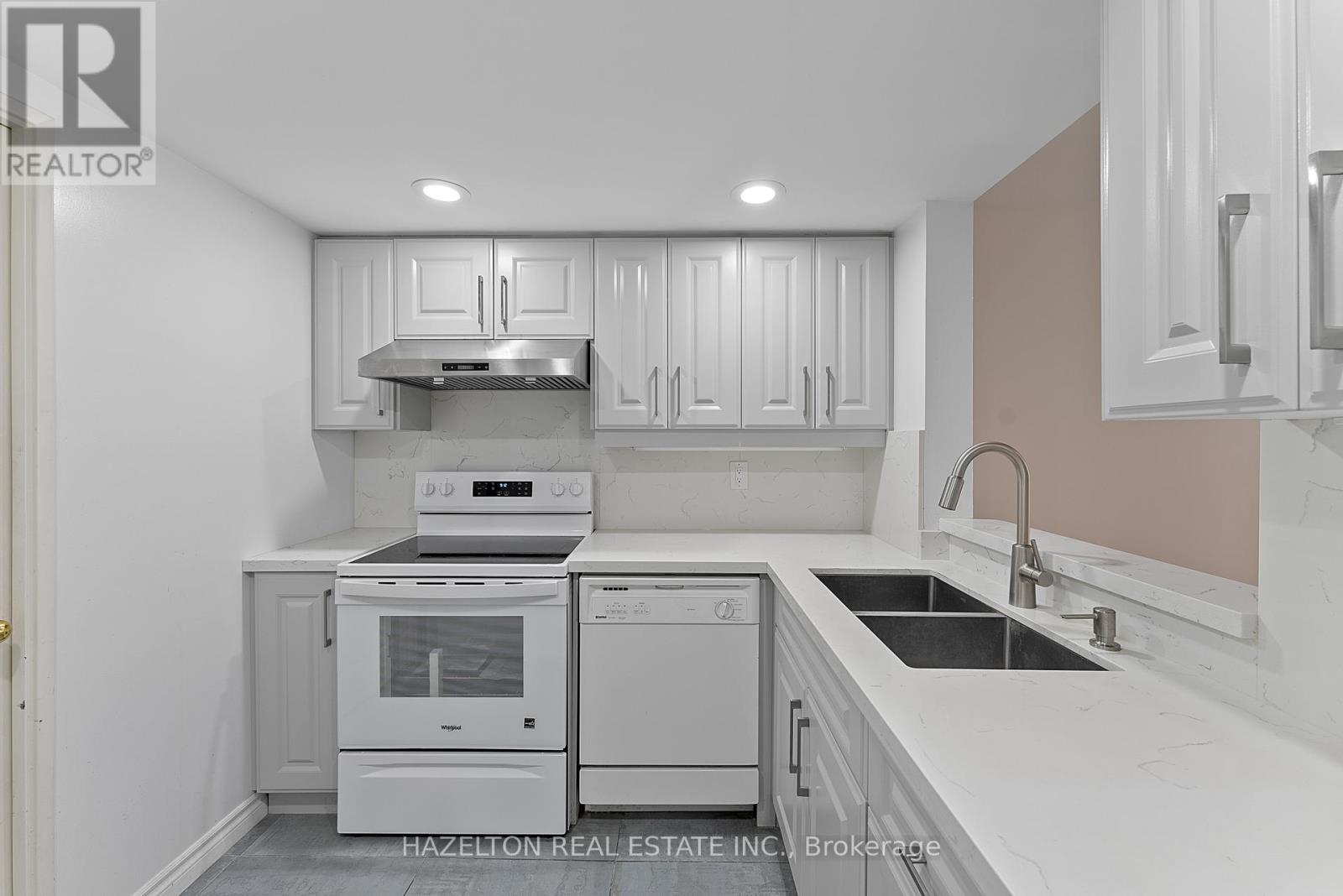 211 - 225 Davenport Road, Toronto, Ontario  M5R 3R2 - Photo 9 - C12396150