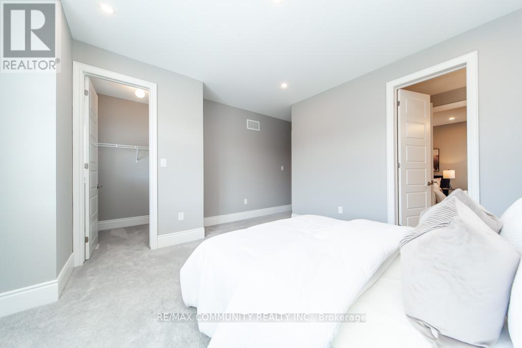 70 Barkerville Drive, Whitby, Ontario  L1N 9Y6 - Photo 29 - E12396167