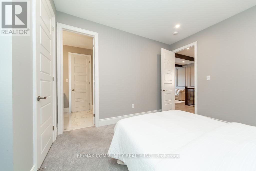 70 Barkerville Drive, Whitby, Ontario  L1N 9Y6 - Photo 32 - E12396167