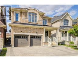 127 WARREN MCBRIDE CRESCENT, Aurora, Ontario