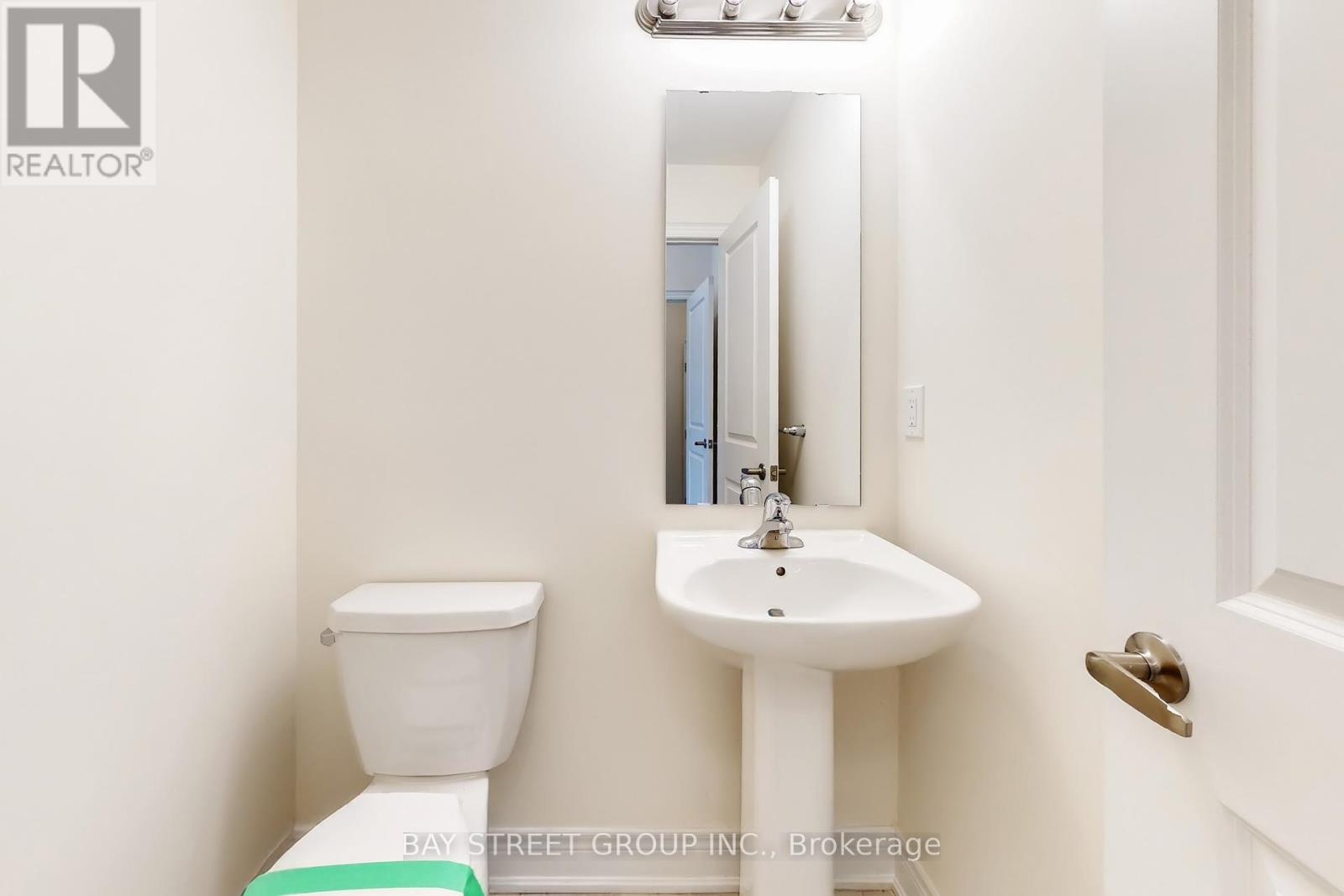 3450 Denison Street, Markham, Ontario  L3S 0E9 - Photo 8 - N12396143