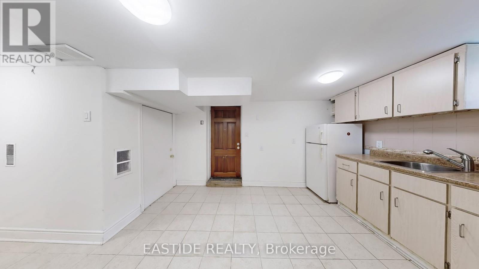 334 Andrew Street, Newmarket, Ontario  L3Y 1H3 - Photo 36 - N12396166