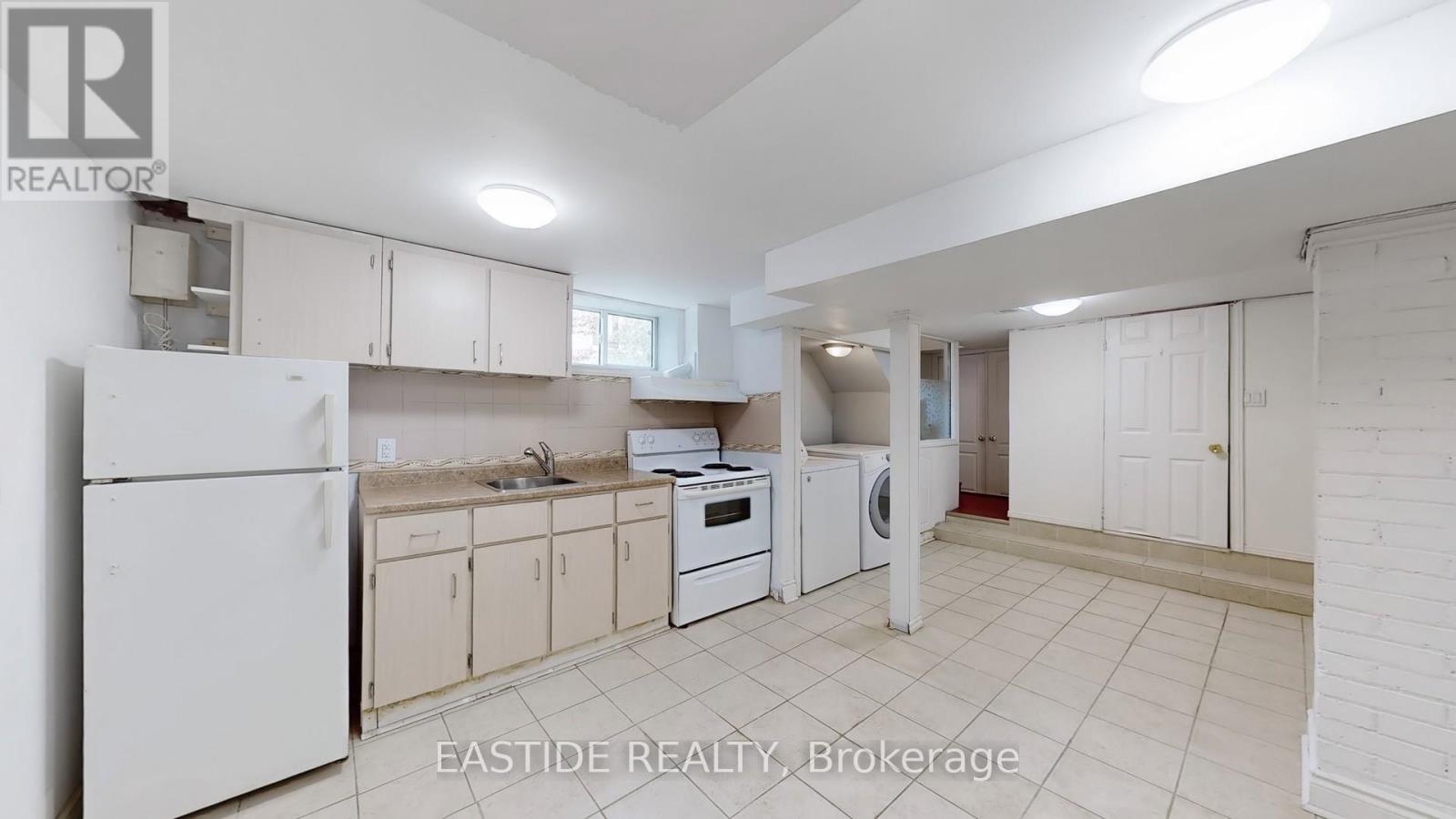 334 Andrew Street, Newmarket, Ontario  L3Y 1H3 - Photo 38 - N12396166