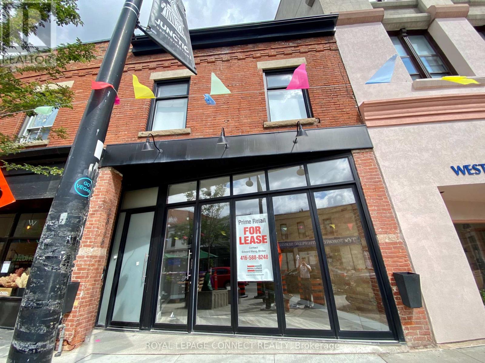 2828 Dundas St Street W, Toronto, Ontario  M6P 1Y7 - Photo 1 - W12396165