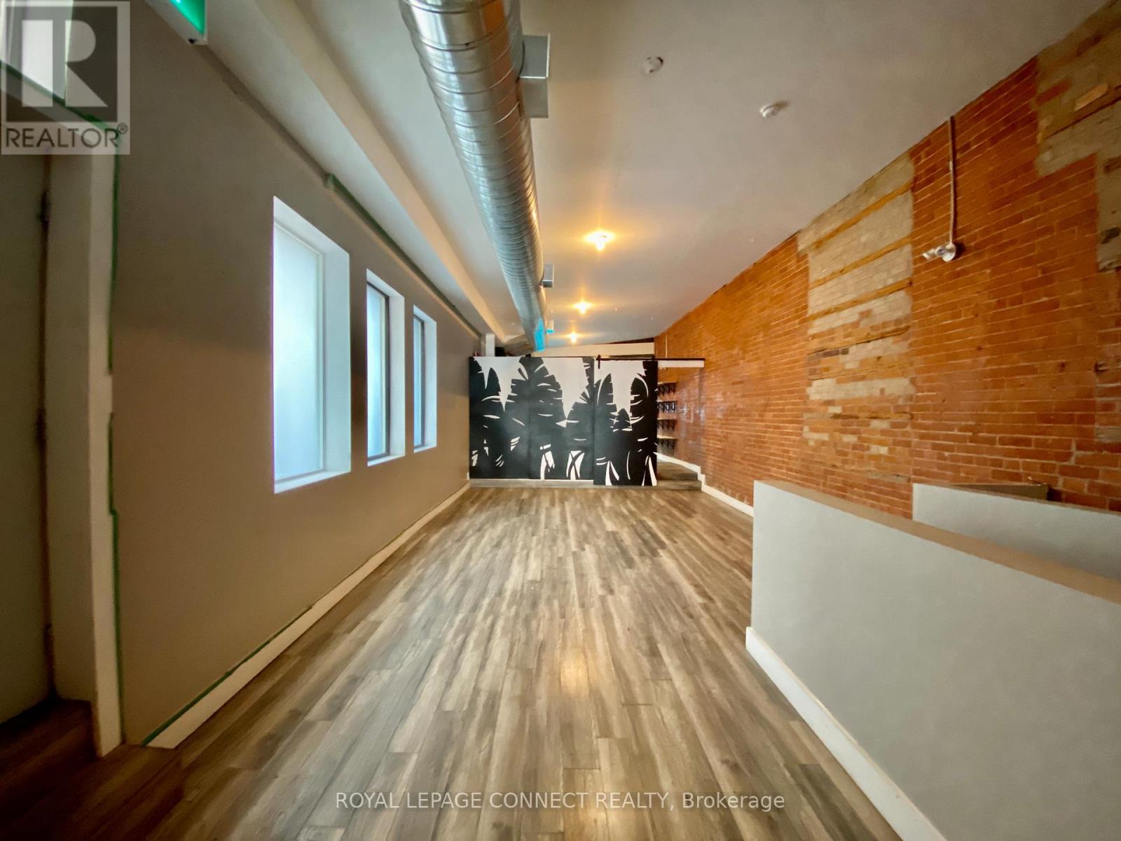 2828 Dundas St Street W, Toronto, Ontario  M6P 1Y7 - Photo 11 - W12396165