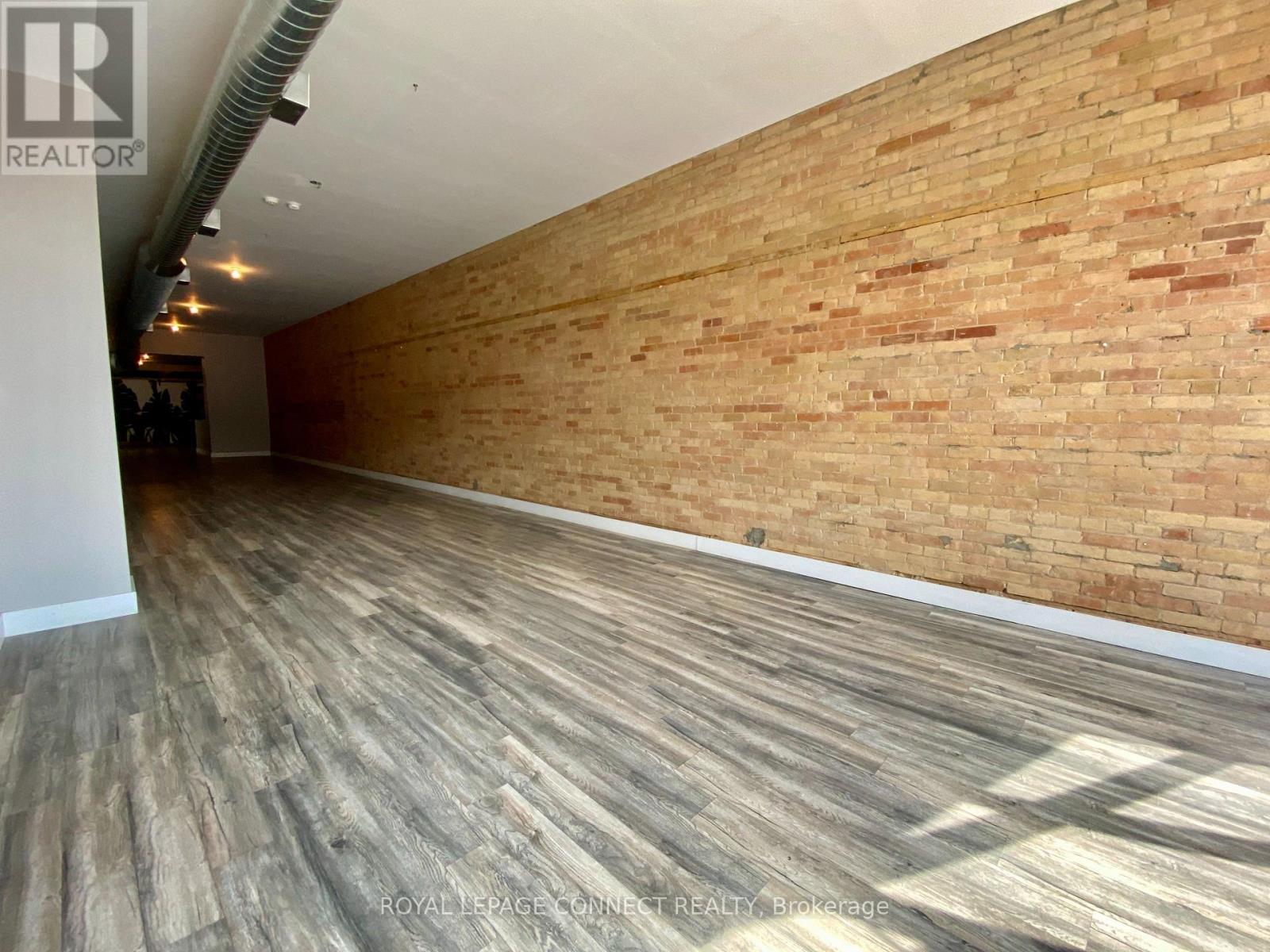 2828 Dundas St Street W, Toronto, Ontario  M6P 1Y7 - Photo 3 - W12396165