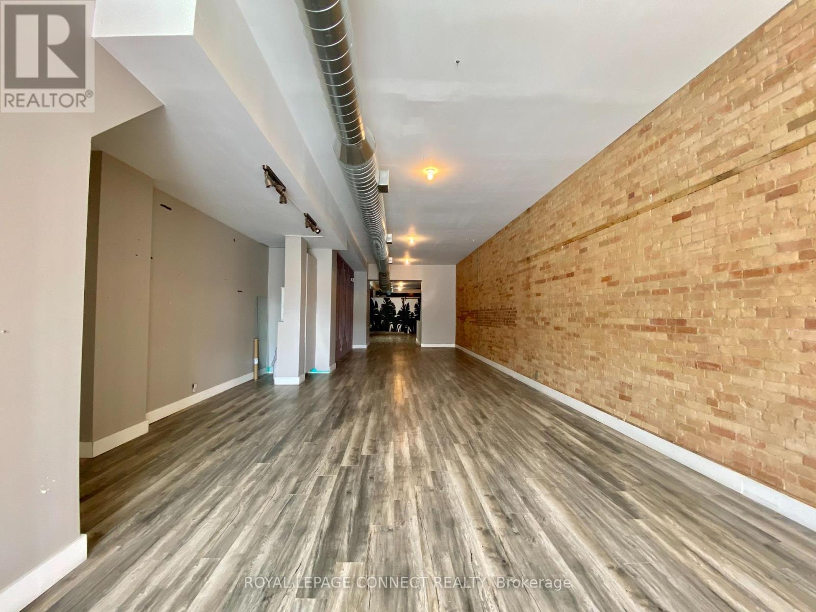 2828 Dundas St Street W, Toronto, Ontario  M6P 1Y7 - Photo 4 - W12396165